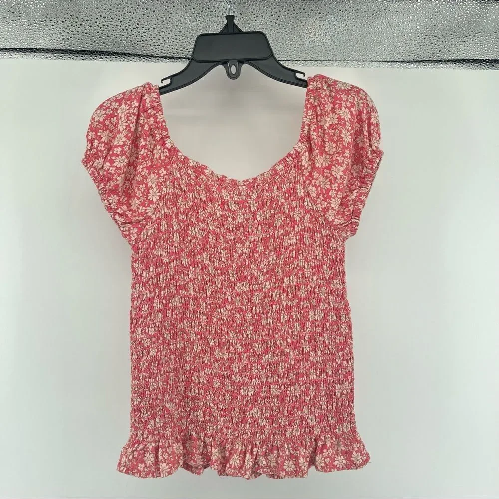 Art Class Girl’s Light Red Floral Smocked Puff Short Sleeve Top Small 6/6X